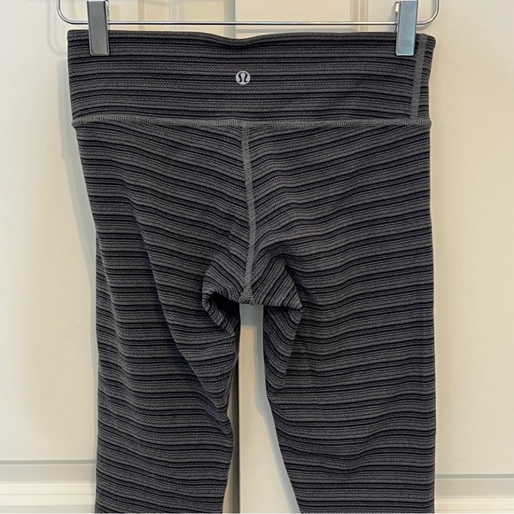 Lululemon Wunder Under 4 Crop Textured Stripe Slate Leggings Grey Coal Yoga - Picture 8 of 16